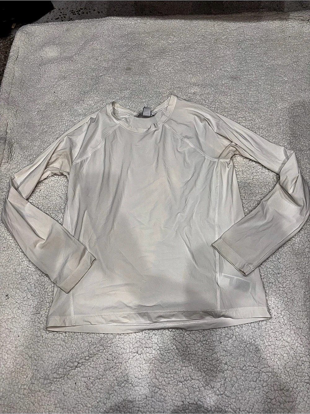 Athleta Ultimate Train Top Long Sleeve White Size Small